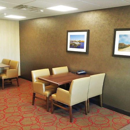 Inn At Hunters Run Watford City Dış mekan fotoğraf