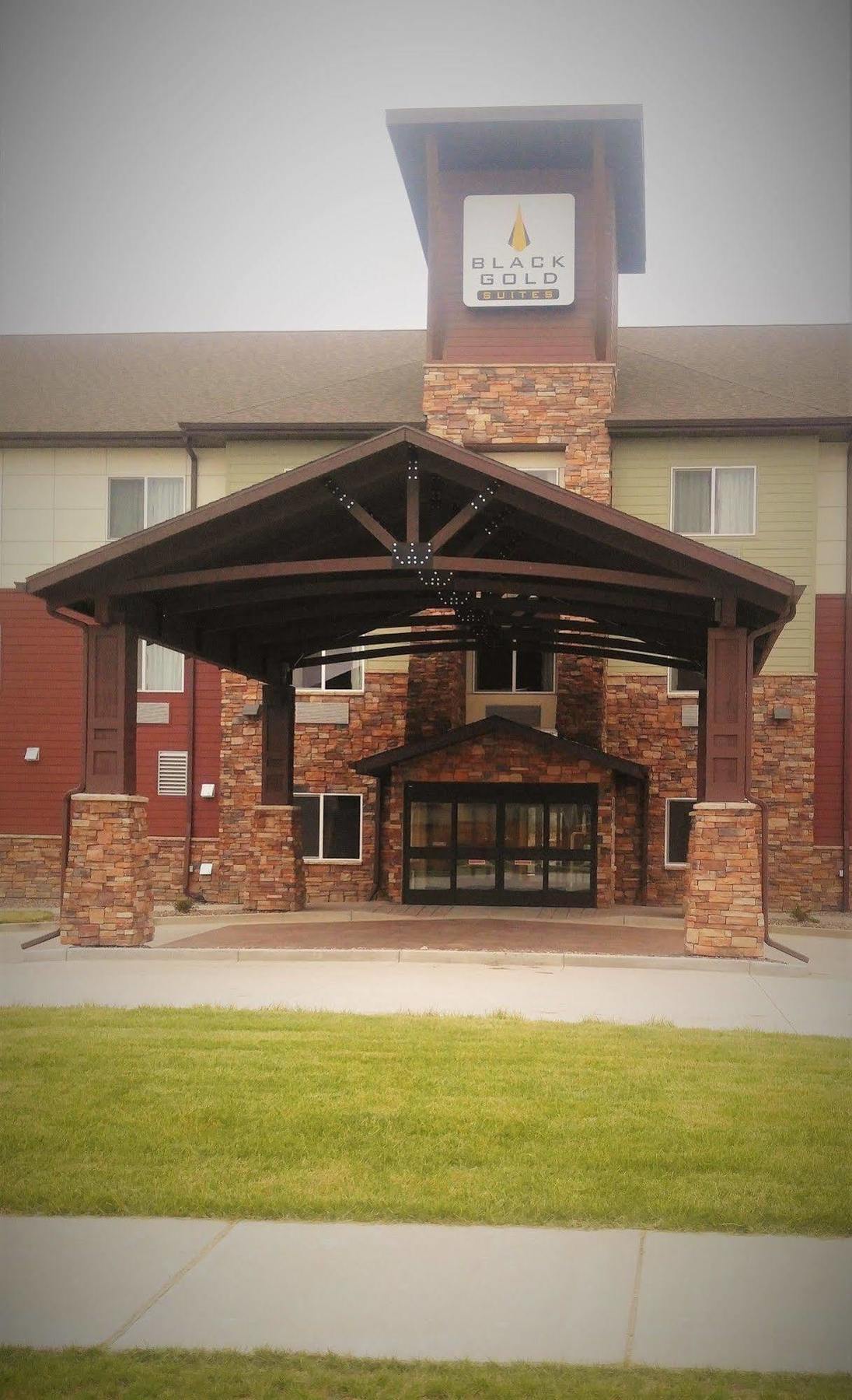 Inn At Hunters Run Watford City Dış mekan fotoğraf