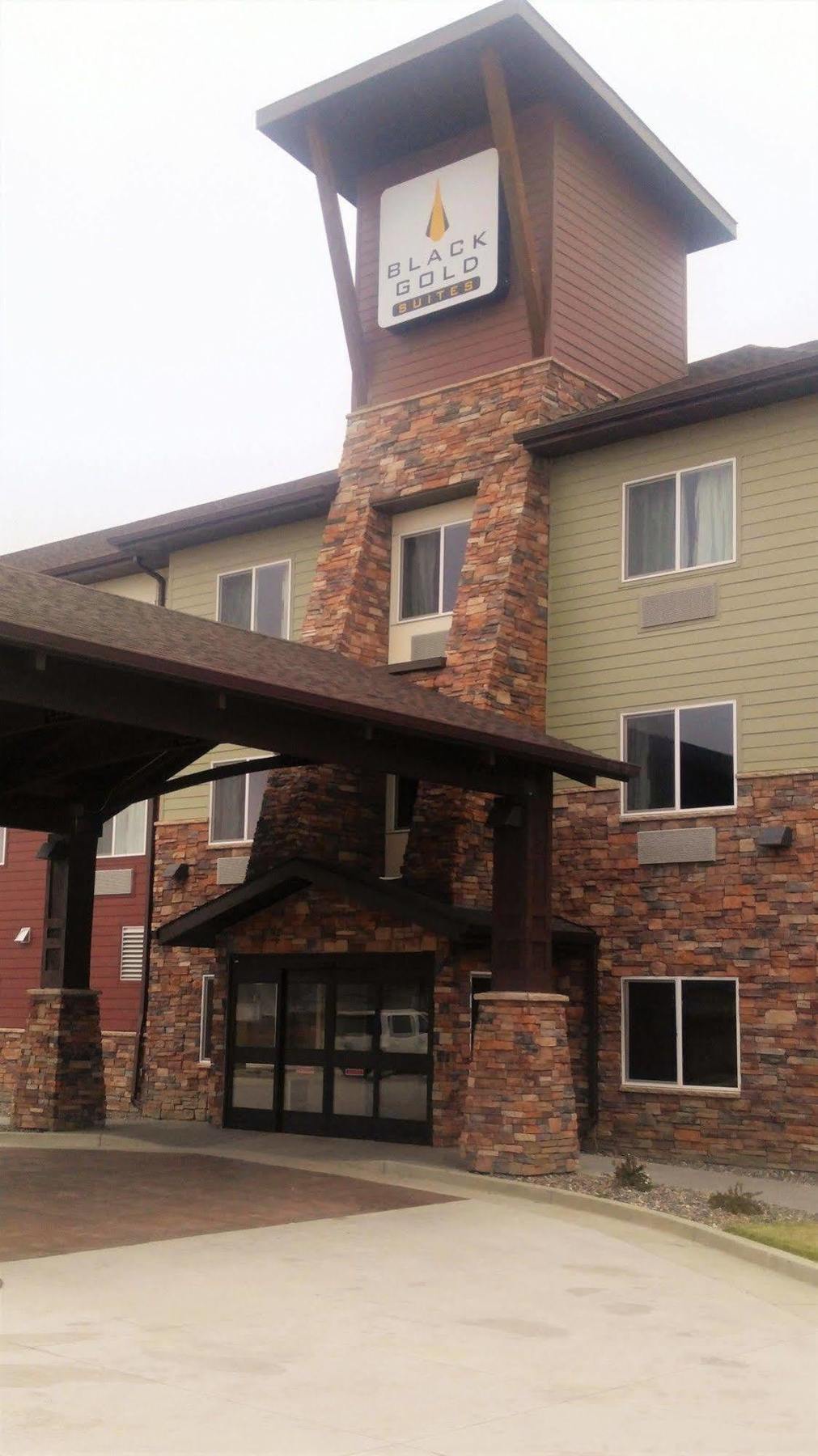 Inn At Hunters Run Watford City Dış mekan fotoğraf